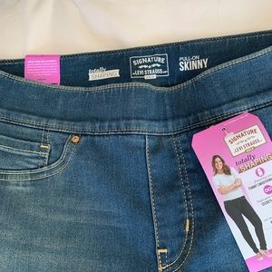 New Levi pull on jeans - long inseam